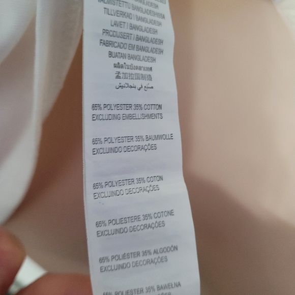 Friends The TV Series The Mini Fit Short Sleeve T-shirt Size Women's Small - Picture 8 of 10